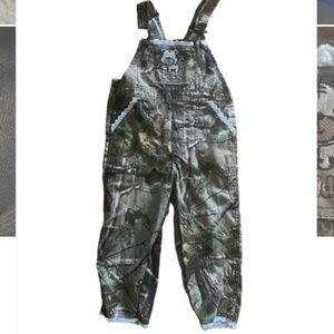 Lil Joey Girls 4T green Camouflage Overalls eyelet Lace Trim